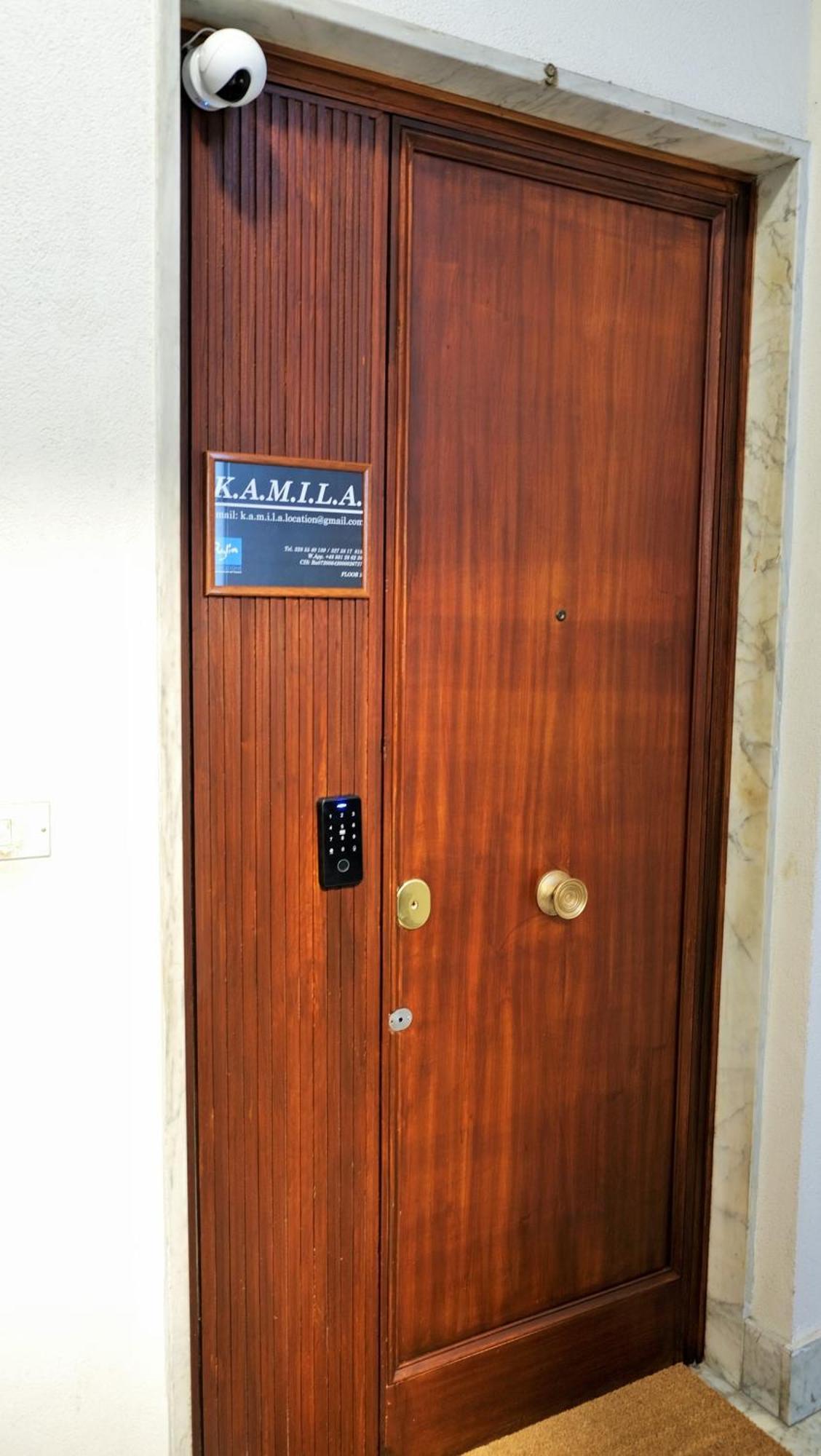Kamila Guest House Bari Exterior foto