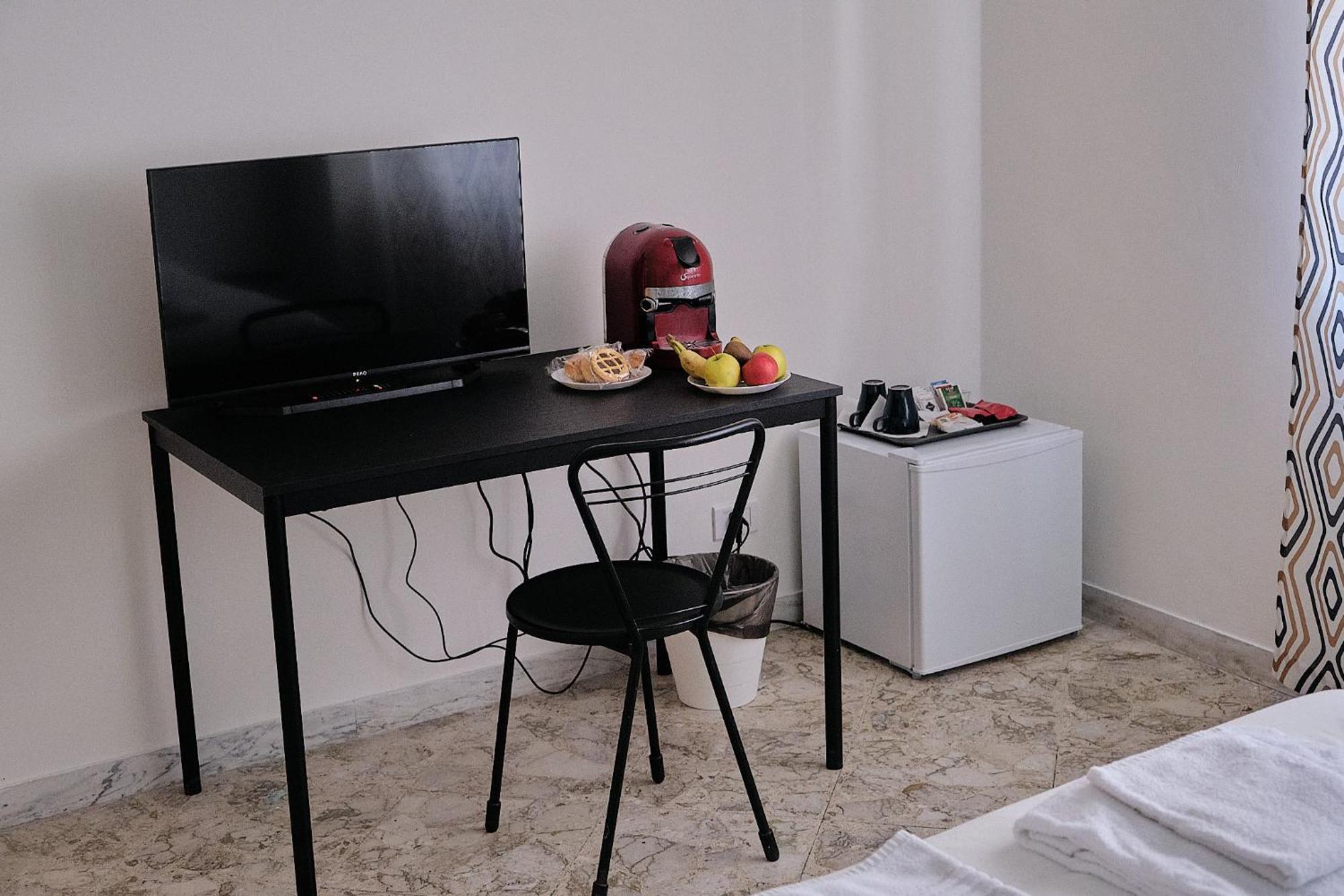 Kamila Guest House Bari Cameră foto